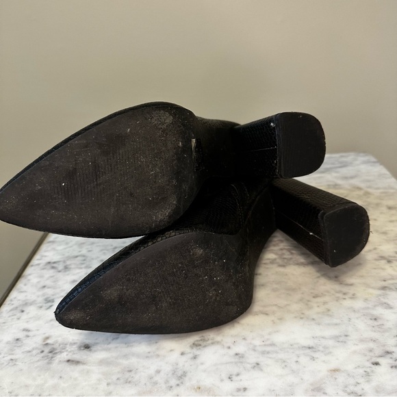 Boohoo Snakeprint Pointy Chunky Heel Booties - Picture 6 of 8